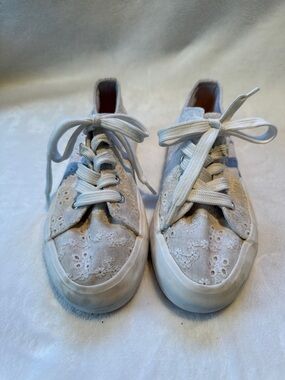 Cynthia Rowley white Sneaker size 1